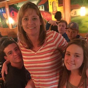 Meet your Posher, Angie